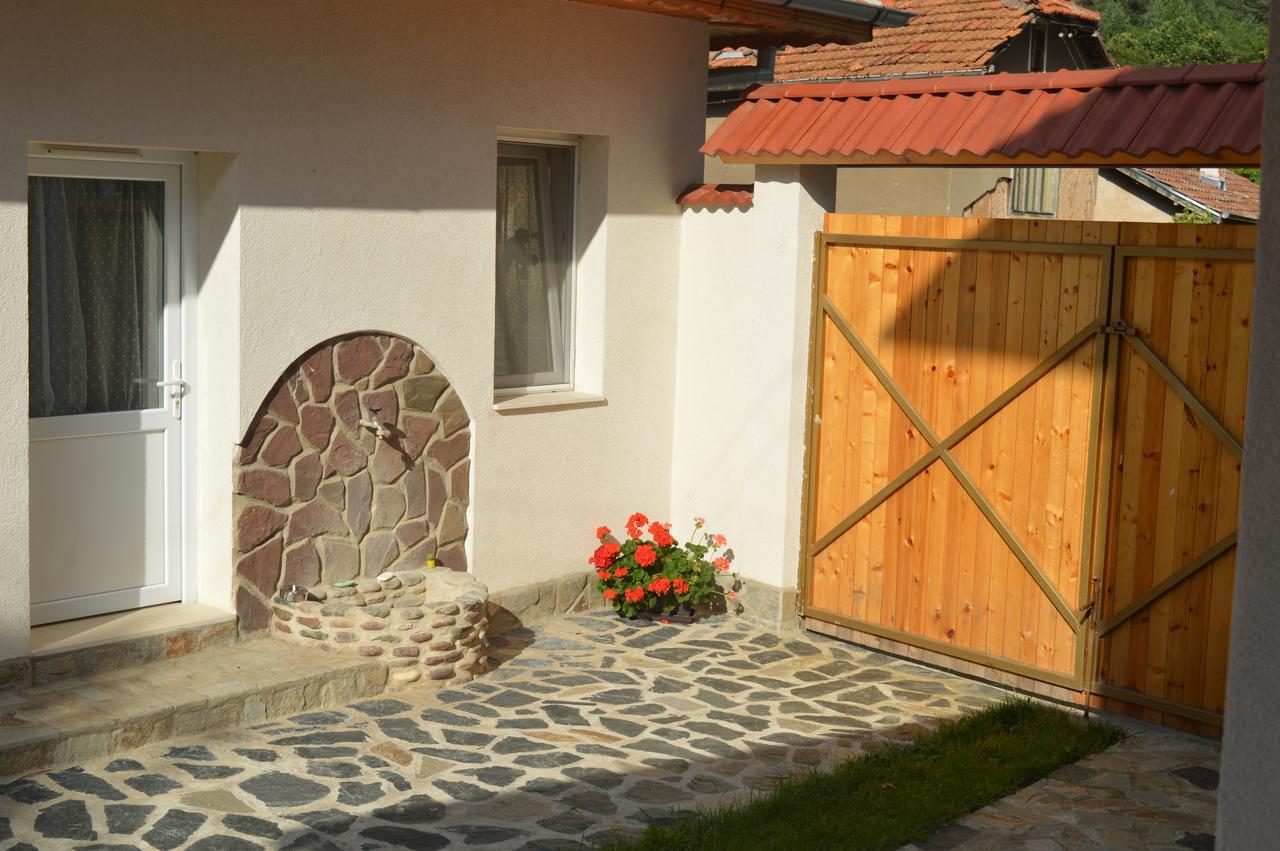Villa Ani Gorna Kovachitsa Ngoại thất bức ảnh
